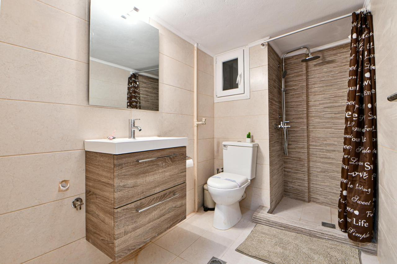 Renovated Flat In Athens Perfect Location Apartamento Exterior foto